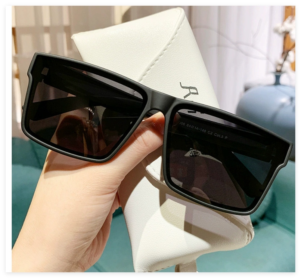 Classic Square Sunglasses - Image 3