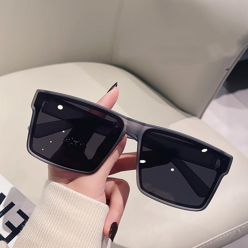 Classic Square Sunglasses - Image 6