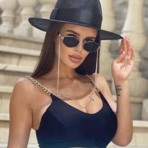 Women’s Chain Accent Sunglasses
